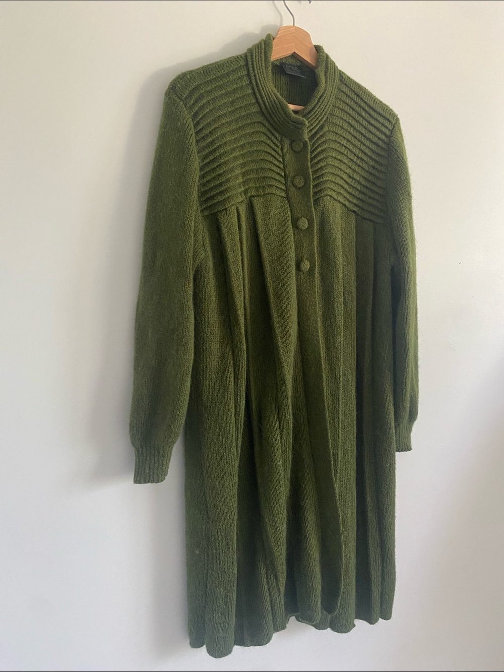 100% Alpaca Olive Long Cardigan Sweater - Picture 7 of 12